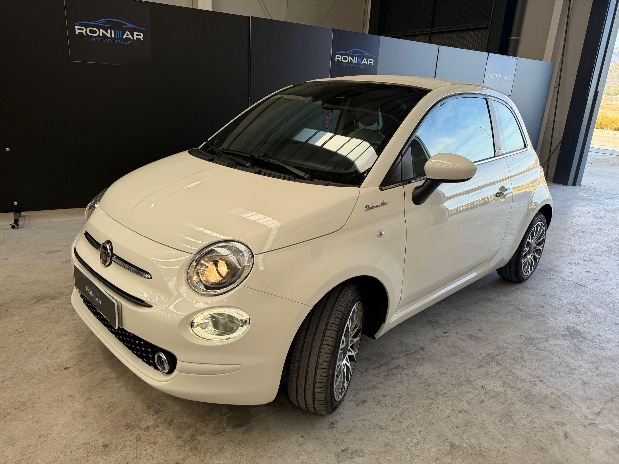 FIAT 500C DOLCEVITA CABRIO